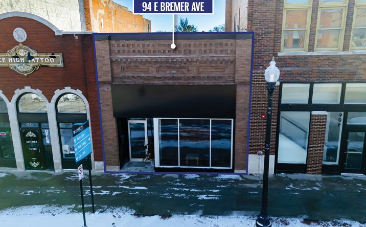 Pictures of Office, Retail property located at 94 E Bremer Ave, Waverly, IA 50677 for sales - image #1