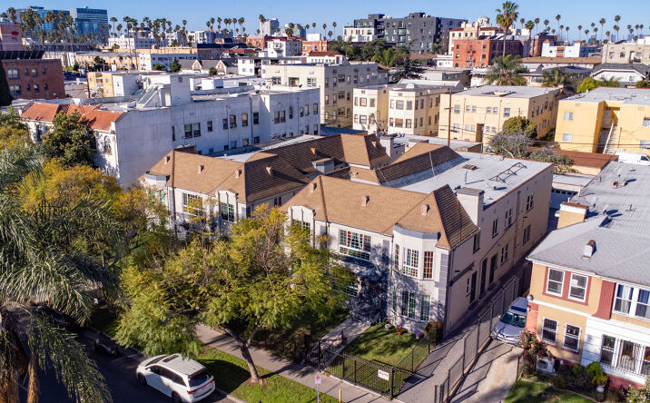 Pictures of Multifamily property located at 221 S Kenmore Ave, Los Angeles, CA 90004 for sales - image #1