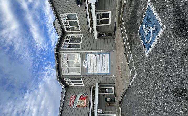 Pictures of Office property located at 819 Commercial Ave, Anacortes, WA 98221 for sales - image #1