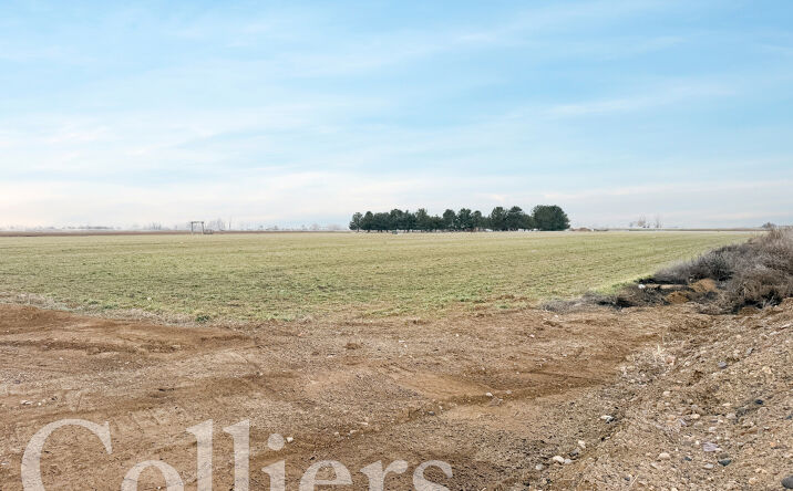 Pictures of Land property located at Hwy 30 W, Fruitland, ID 83619 for sales - image #1