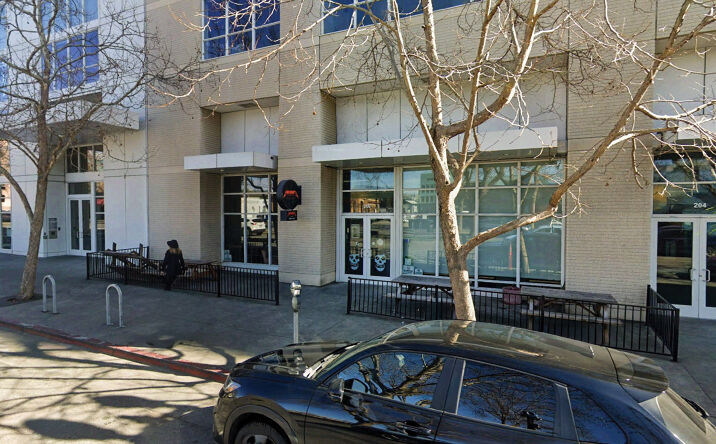 Pictures of Retail property located at 206 Broadway, Oakland, CA 94607 for sales - image #1