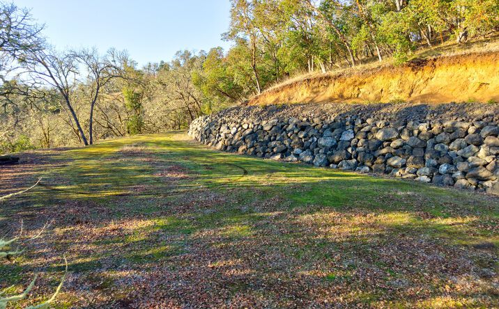 Pictures of Land property located at 0 Ryan Heights Ln 700, Roseburg, OR 97470 for sales - image #1