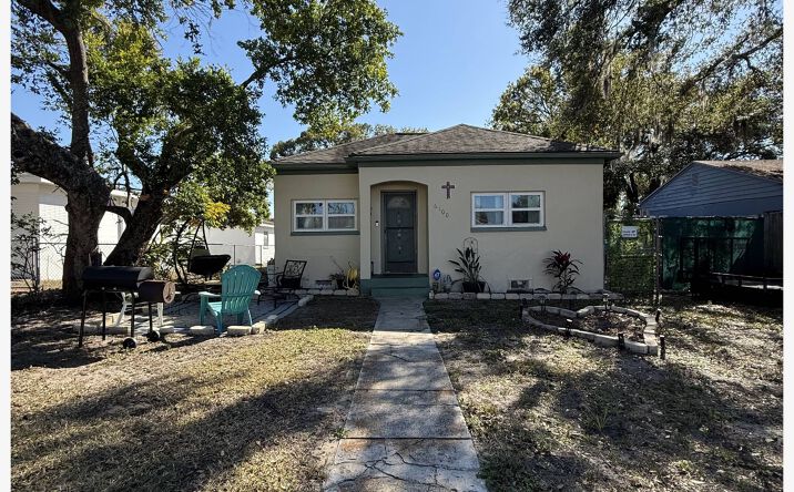 Pictures of Multifamily property located at 6100 Main St, New Port Richey, FL 34653 for sales - image #1