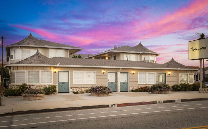 Pictures of Mixed Use, Multifamily property located at 918 S Cabrillo Ave, Los Angeles, CA 90731 for sales - image #1