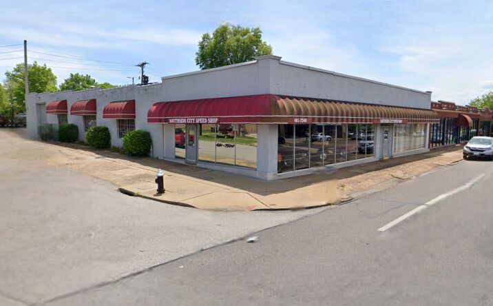 Pictures of Industrial, Retail, Special Purpose property located at 5616 Gravois Ave, St. Louis, MO 63116 for sales - image #1