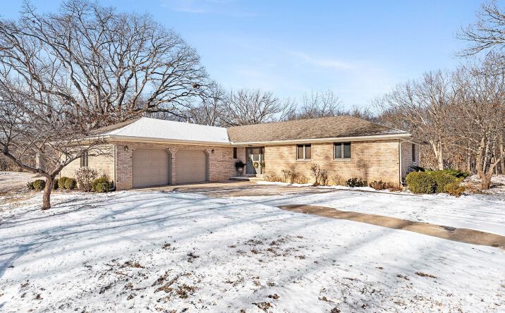 Pictures of Land property located at 13934 CENTURY OAKS Drive, Geneseo, IL 61254 for sales - image #1