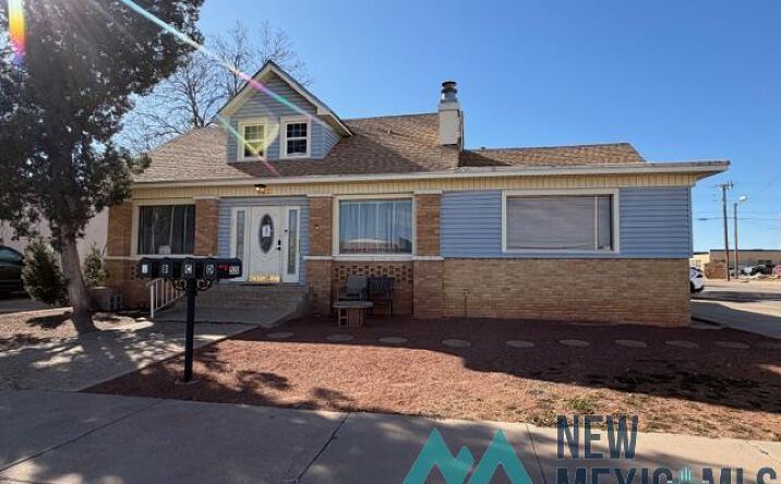 Pictures of Multifamily property located at 520 N Mitchell Street, Clovis, NM 88101 for sales - image #1
