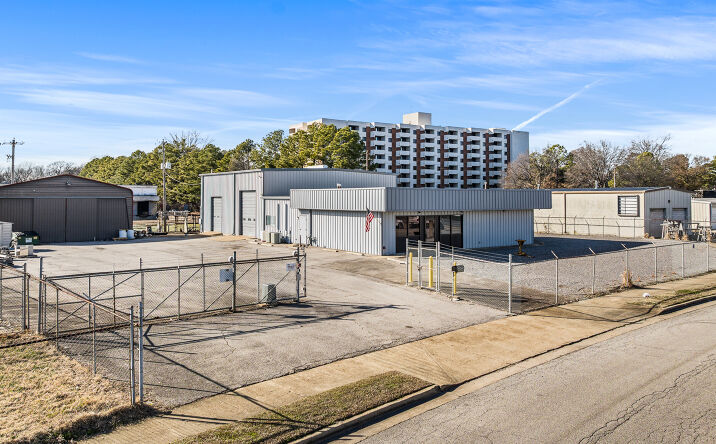 Pictures of Industrial property located at 1705 Cherokee Blvd, Memphis, TN 38111 for sales - image #1