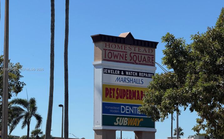 Pictures of Business for Sale, Retail property located at 827 N Homestead Blvd, Homestead, FL 33030 for sales - image #1