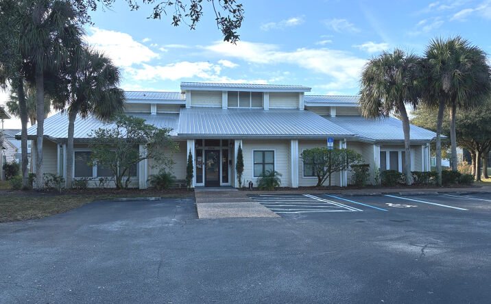 Pictures of Office property located at 9066 Cypress Green Dr, Jacksonville, FL 32256 for sales - image #1