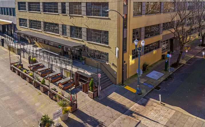Pictures of Retail property located at 333 NW 13th Ave, Portland, OR 97209 for sales - image #1