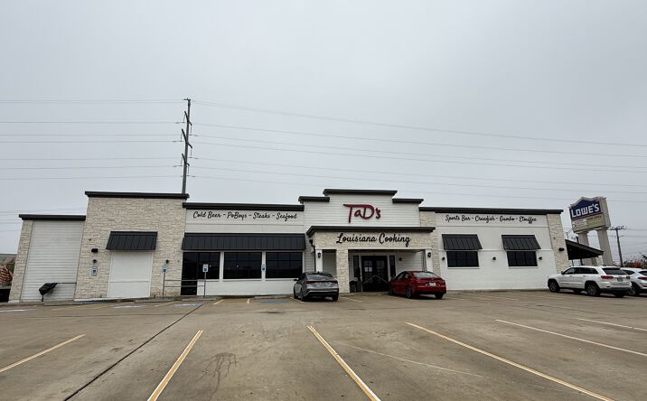 Pictures of Retail property located at 1161 William D. Fitch Pkwy, College Station, TX 77845 for sales - image #1