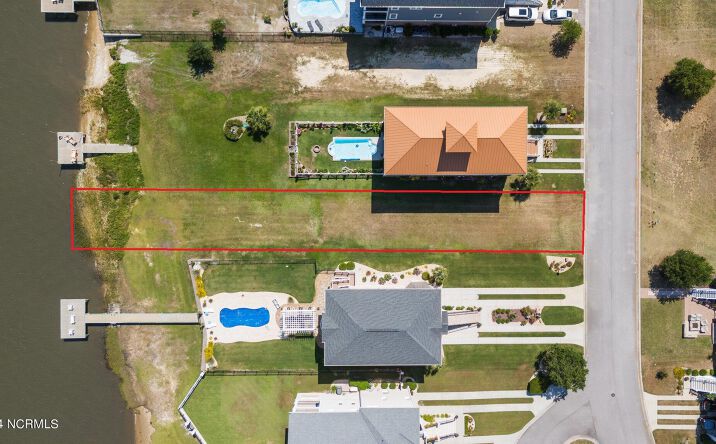 Pictures of Land property located at 123 Hollings Ct, Newport, NC 28570 for sales - image #1