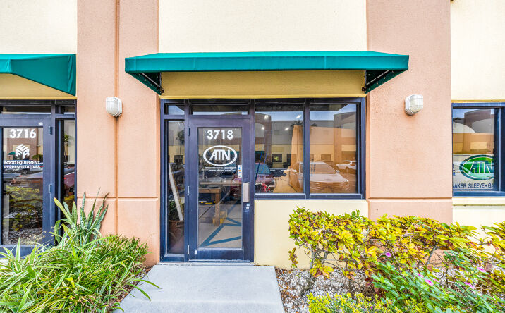 Pictures of Industrial property located at 3718 SW 30th Ave, Fort Lauderdale, FL 33312 for sales - image #1