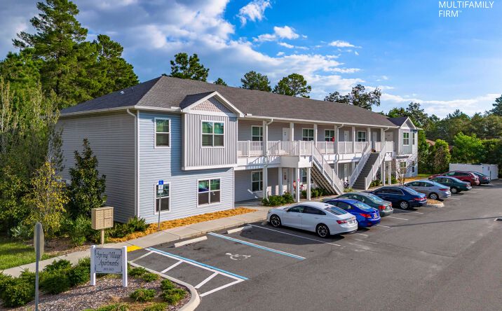 Pictures of Multifamily property located at 2607 Landover Blvd, Spring Hill, FL 34608 for sales - image #1