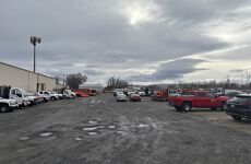 29579756