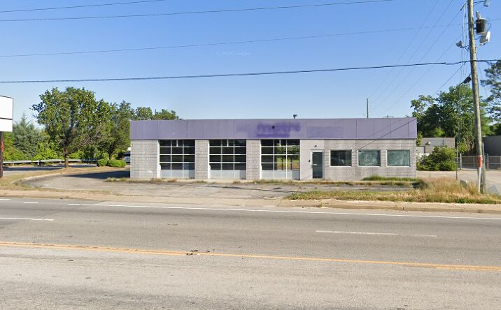 Pictures of Retail property located at 1971 McCrays Mill Rd, Sumter, SC 29150 for sales - image #1