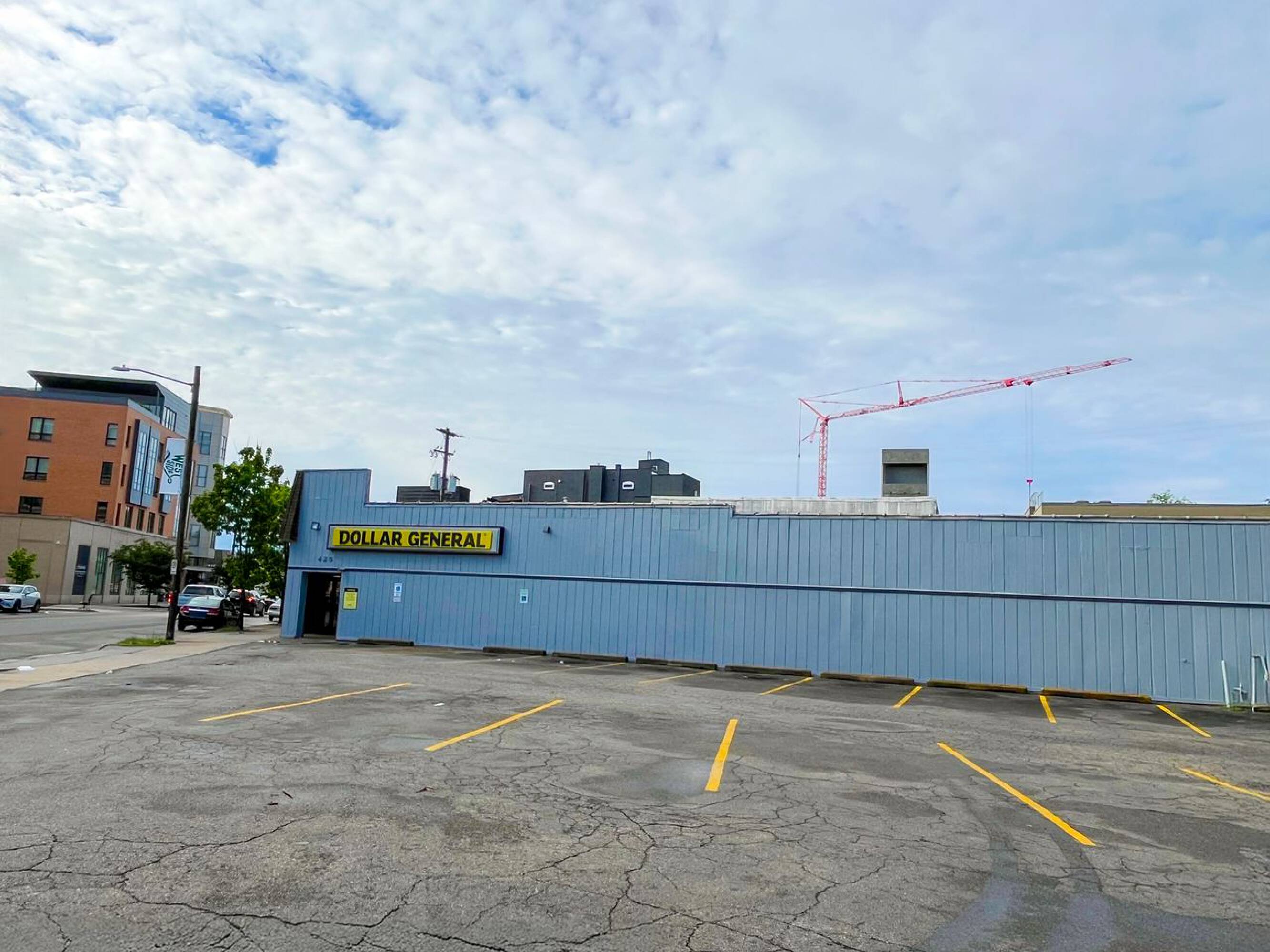 425 Stocking Ave NW, Grand Rapids, MI 49504