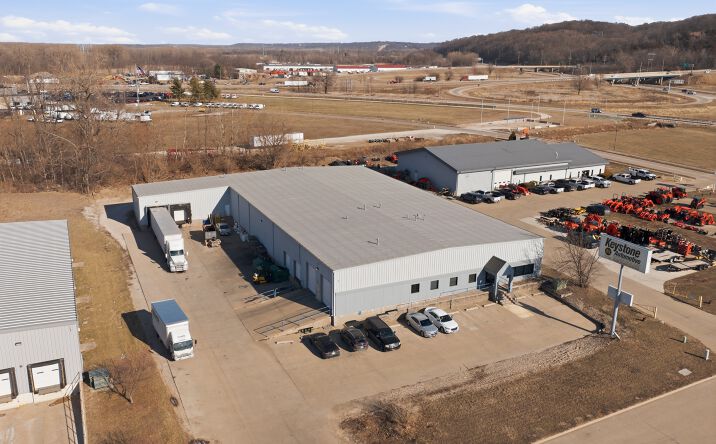 Pictures of Industrial property located at 110 Thunderbird Lane, East Peoria, IL 61611 for sales - image #1