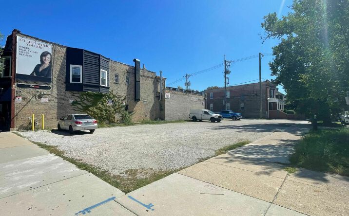 Pictures of Land property located at 3659 W Irving Park Rd, Chicago, IL 60618 for sales - image #1