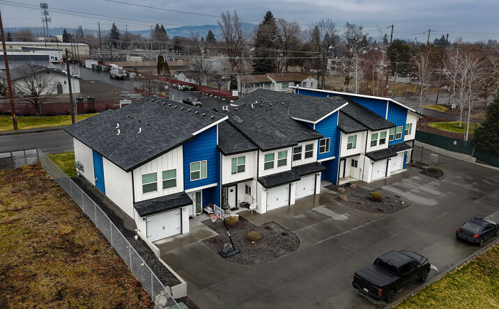 Pictures of Multifamily property located at 12402 E Broadway Ave, Spokane Valley, WA 99216 for sales - image #1