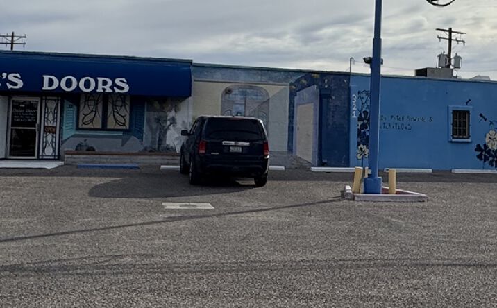 Pictures of Industrial property located at 321 - 327 South Kino Pkwy, Tucson, AZ 85719 for sales - image #1