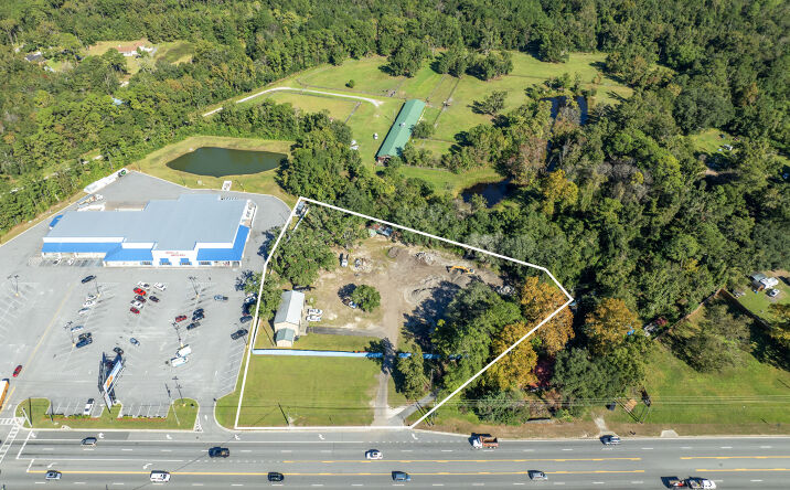 Pictures of Land property located at 6860 New Jesup Hwy, Brunswick, GA 31523 for sales - image #1
