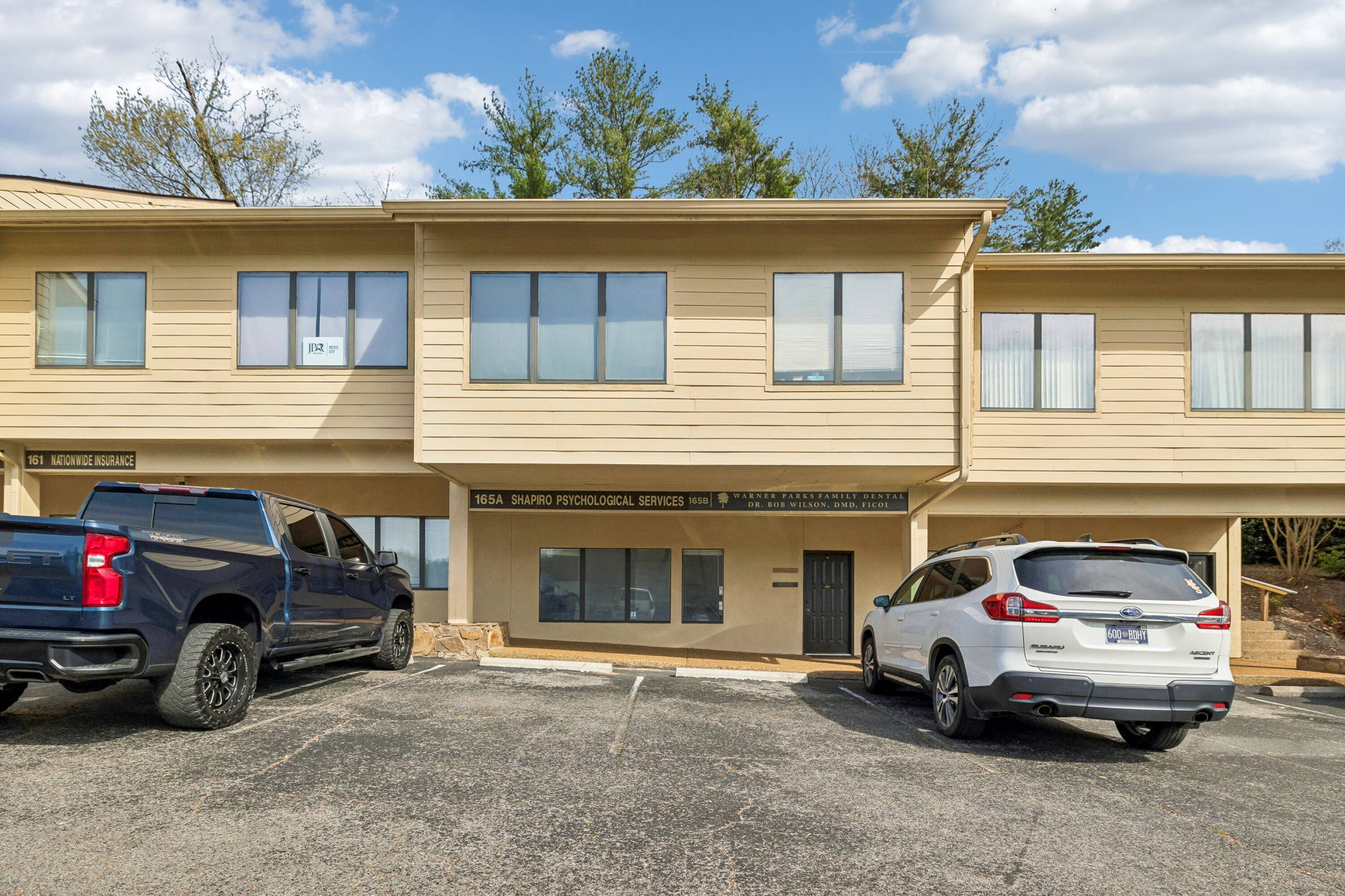 165 Belle Forest Cir, Nashville, TN 37221