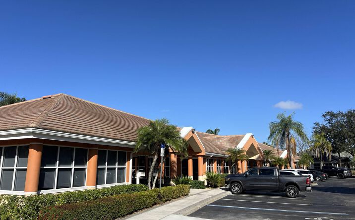 Pictures of Mixed Use, Office, Retail property located at 11940 Fairway Lakes Dr, Fort Myers, FL 33913 for sales - image #1
