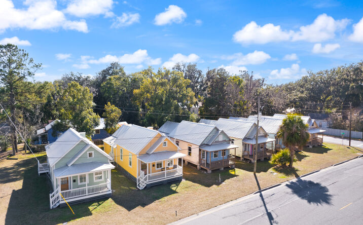 Pictures of Multifamily property located at 1410 Prince St, Brunswick, GA 31520 for sales - image #1