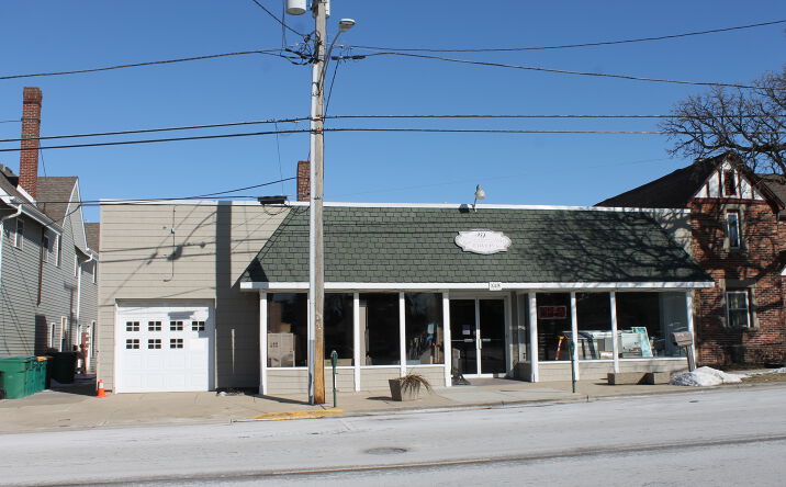 Pictures of Retail property located at 325 W Elm St, Sycamore, IL 60178 for sales - image #1
