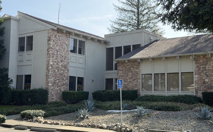 Pictures of Office property located at 5510 Birdcage St, Citrus Heights, CA 95610 for sales - image #1