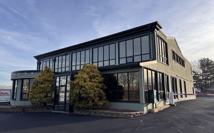 Pictures of Office property located at 265 Newbury St, Peabody, MA 01960 for sales - image #1