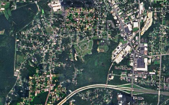 Pictures of Land property located at 201 W Holly Hill Rd, Thomasville, NC 27360 for sales - image #1