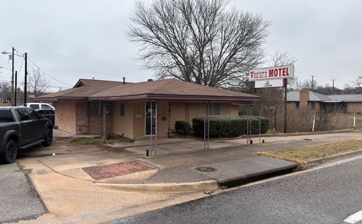 Pictures of Hospitality property located at 1201 E Texas Ave, Mart, TX 76664 for sales - image #1