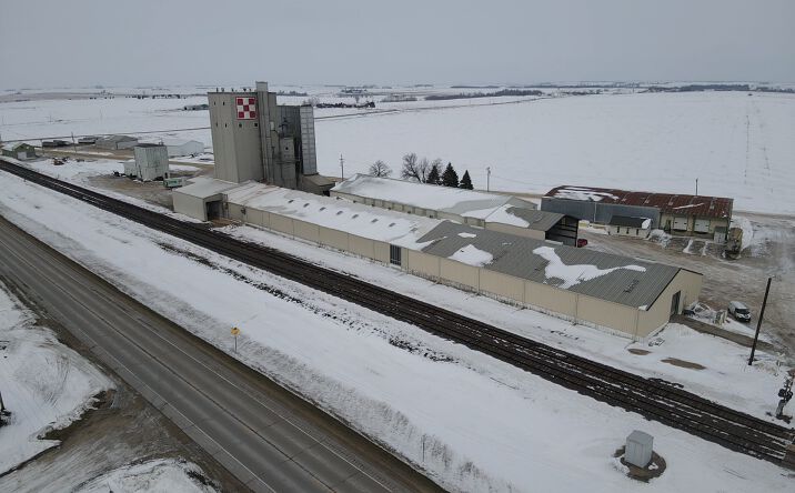 Pictures of Industrial property located at 1655 140th St, Clarence, IA 52216 for sales - image #1