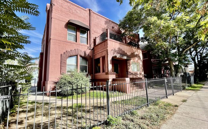 Pictures of Office property located at 1544 Pearl St, Denver, CO 80203 for sales - image #1