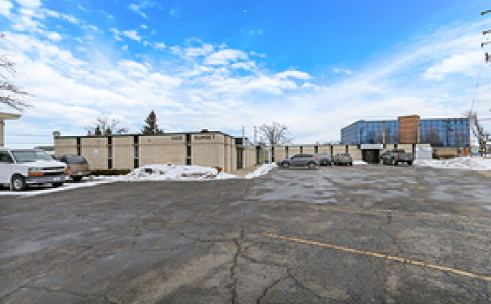 Pictures of Office property located at 1400 Sunset Ave, Waukegan, IL 60087 for sales - image #1