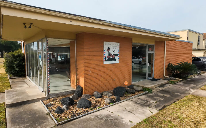 Pictures of Retail, Hospitality, Special Purpose property located at 3049 Procter St, Port Arthur, TX 77642 for sales - image #1