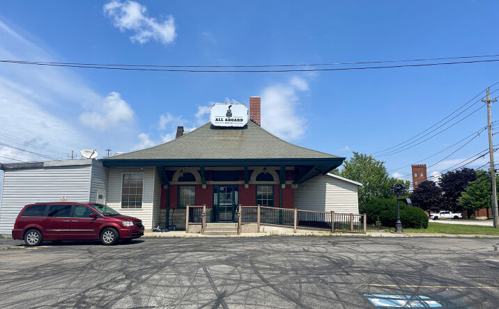 Pictures of Retail, Special Purpose property located at 8455 Station St, Mentor, OH 44060 for sales - image #1