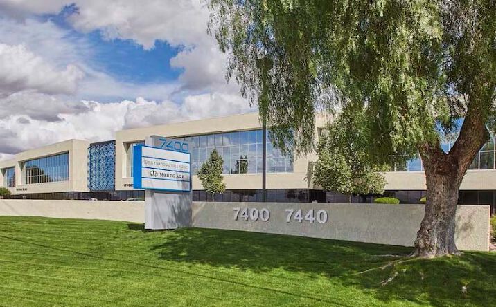 Pictures of Office property located at 7400 N Oracle Rd, Tucson, AZ 85704 for sales - image #1