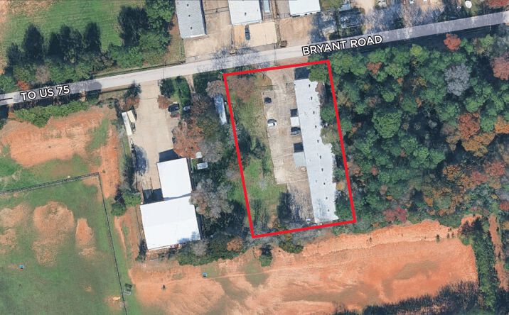 Pictures of Office, Industrial property located at 507 Bryant Rd, Conroe, TX 77303 for sales - image #1