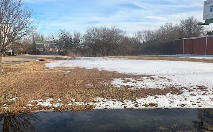 Pictures of Land property located at 609 Bryan Drive, Durant, OK 74701 for sales - image #1