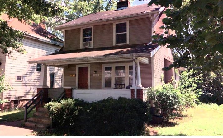 Pictures of Multifamily property located at 1545 Arlington Avenue, Columbus, OH 43211 for sales - image #1