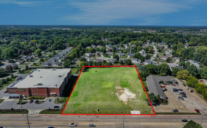 Pictures of Land property located at 1936 Mentor Ave, Painesville, OH 44077 for sales - image #1