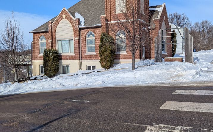 Pictures of Office property located at 301 N Union Ave, Fergus Falls, MN 56537 for sales - image #1