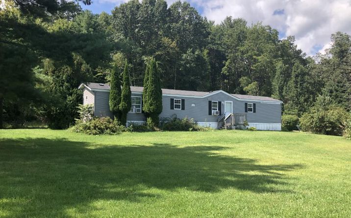 Pictures of Mobile Home Park property located at 190 Cherrytown Rd, Kerhonkson, NY 12446 for sales - image #1