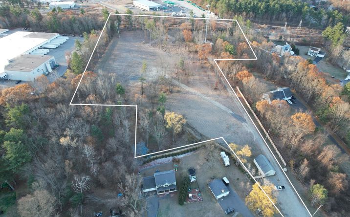 Pictures of Land property located at 650 Willard St, Leominster, MA 01453 for sales - image #1