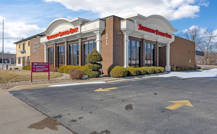 Pictures of Office, Retail property located at 3414 Mt Vernon Rd SE, Cedar Rapids, IA 52403 for sales - image #1