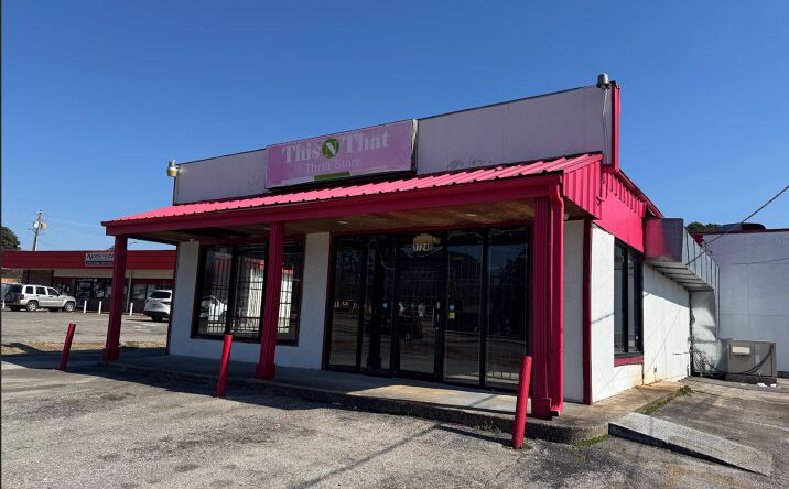 Pictures of Industrial, Mixed Use, Retail property located at 3724 Blue Spring Rd NW, Huntsville, AL 35810 for sales - image #1